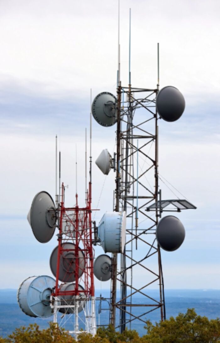 Radyo link kuleleri ve ekipmanları
